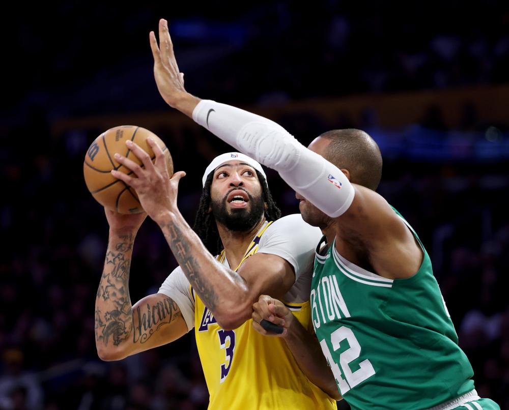 依然留在慕 依然留在慕